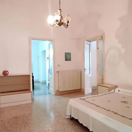 Casa Paride 아파트